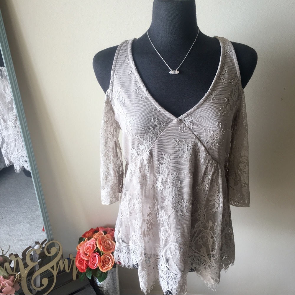 Cold Shoulder Lace Top / Blouse Size M ( Medium )